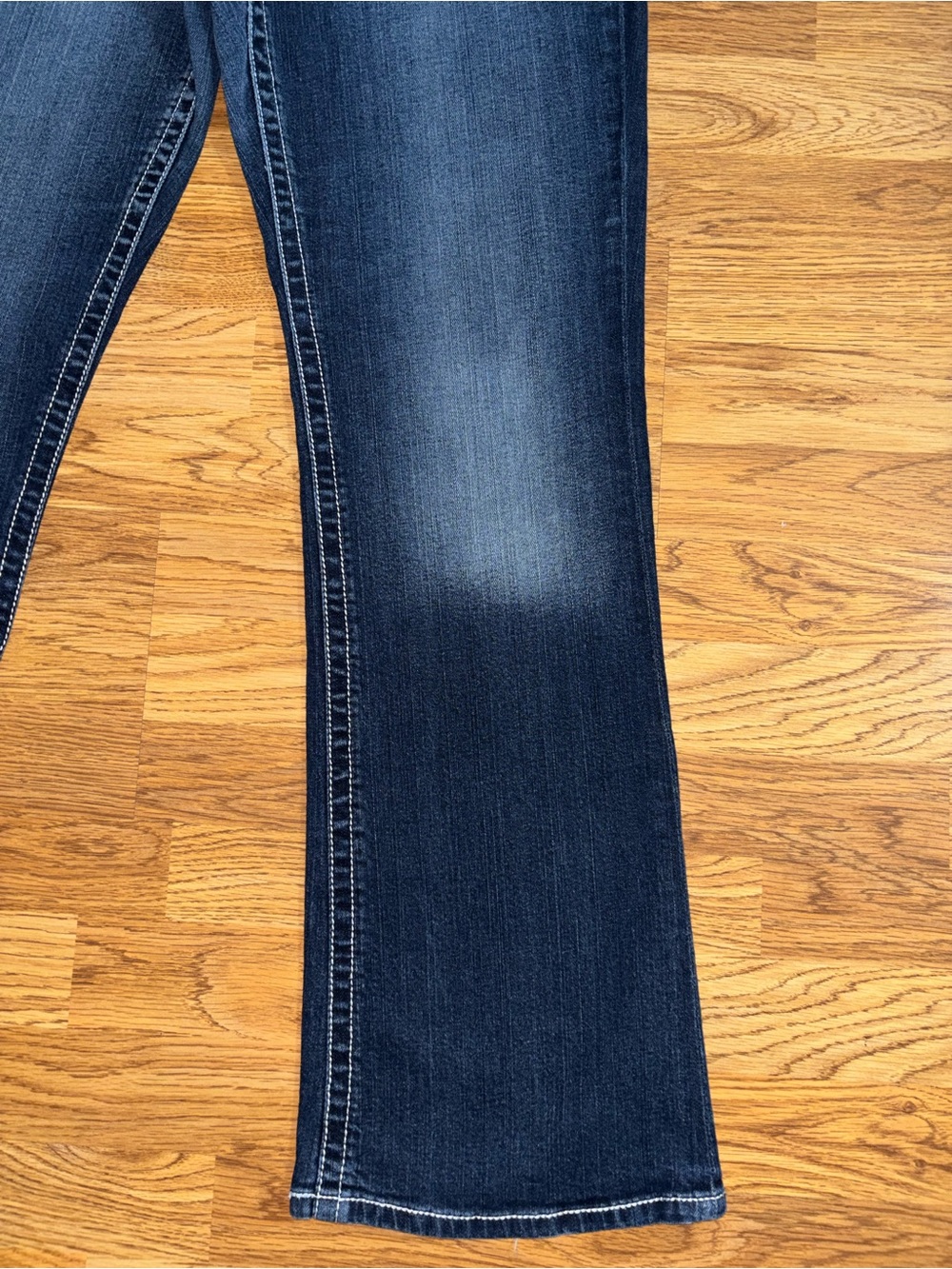 Maurices Premium Denim Bootcut Jeans Juniors Size 15/16 Embroidered Stitching - Picture 11 of 16